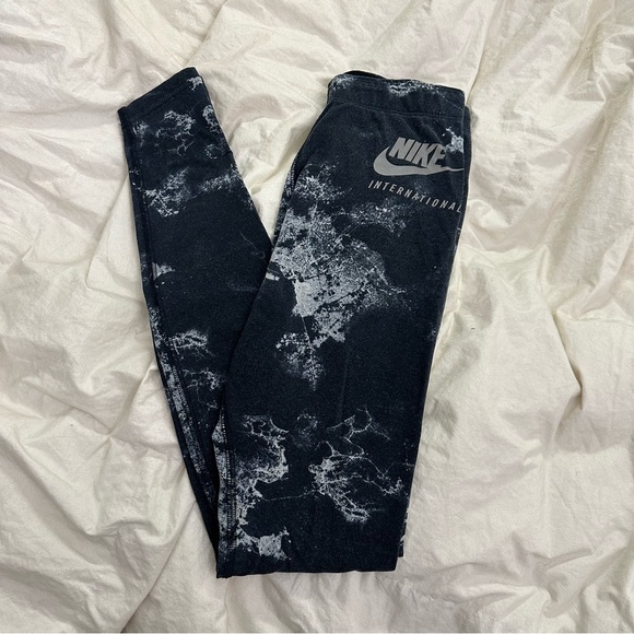 Nike international dark blue lightening tights size XS - Picture 1 of 6
